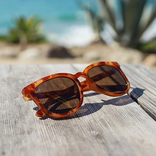 Why polarized sunglasses are important