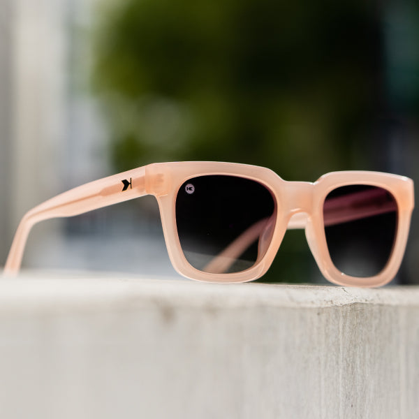 Lifestyle photo of Vintage Rose Songbirds sunglasses