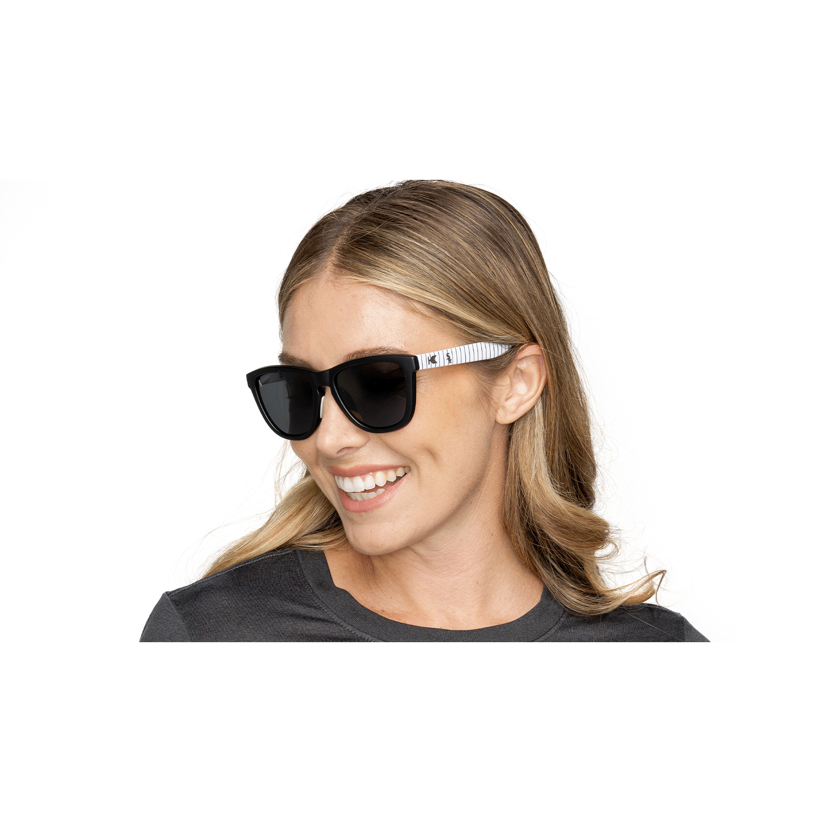 Woman wearing MLB Chicago White Sox Sunglasses