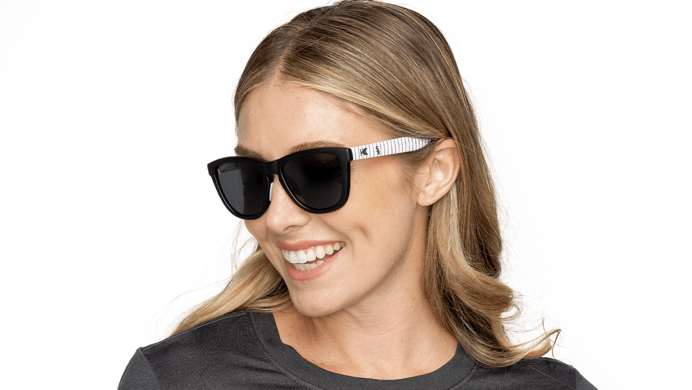 Woman wearing MLB Chicago White Sox Sunglasses
