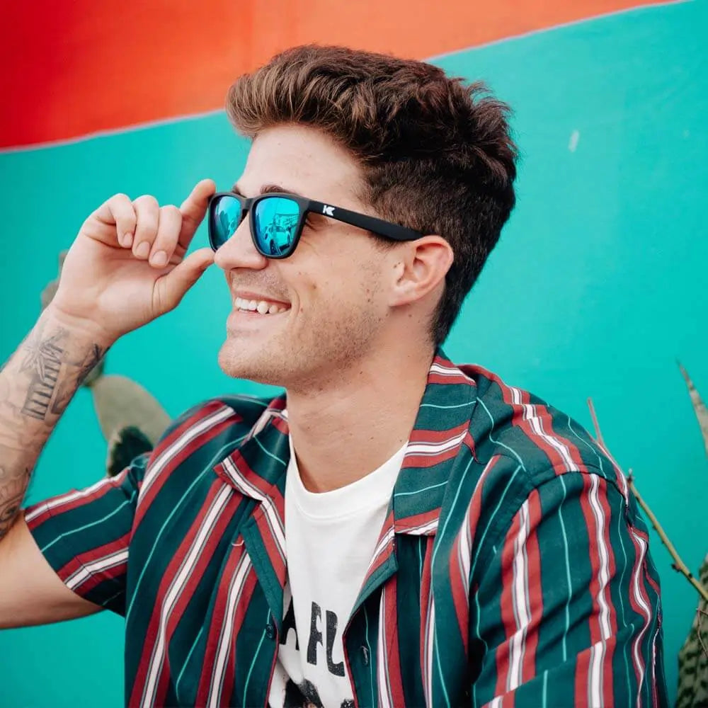Men wearing Black / Moonshine Classics Sunglasses