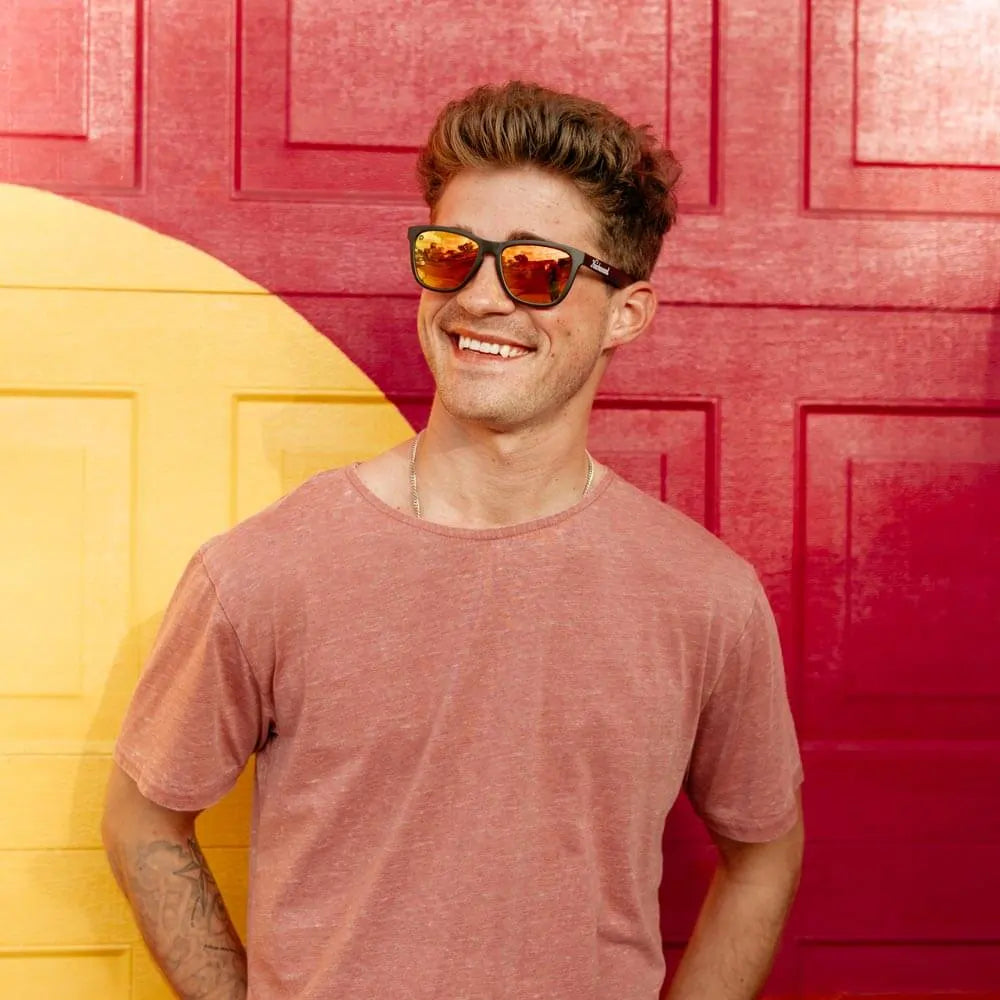 Men wearing Black / Sunset Classics Sunglasses