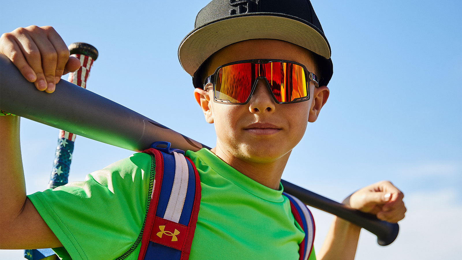 Boy wearing Magma Kids Campeones Sunglasses