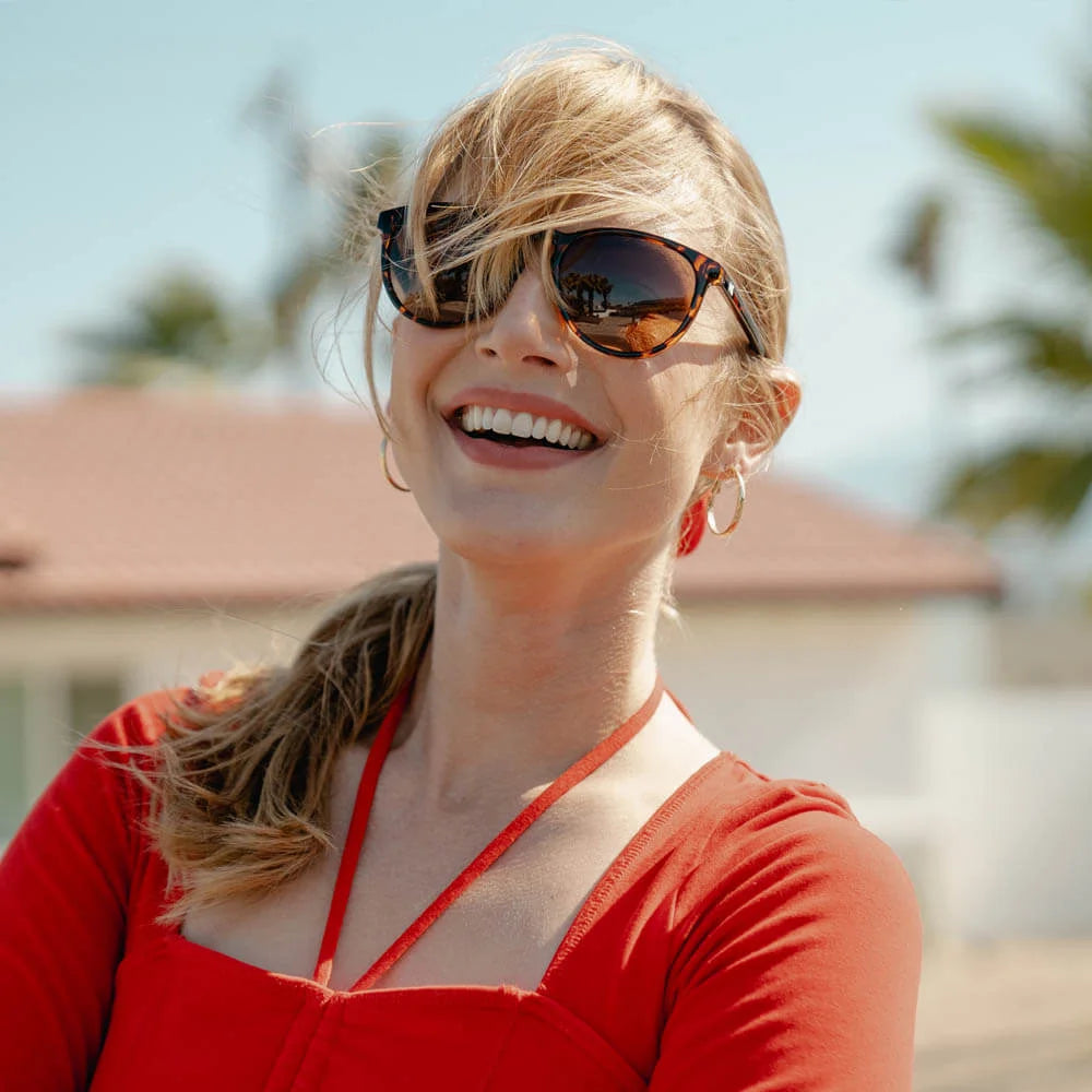 Women wearing Glossy Tortoise Shell / Amber Mai Tais Sunglasses