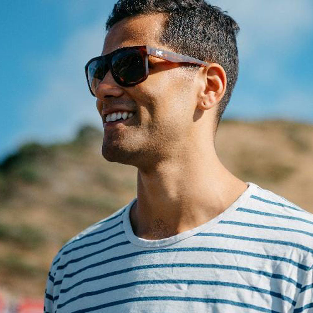 Men wearing Matte Tortoise Shell / Amber Torrey Pines Sunglasses