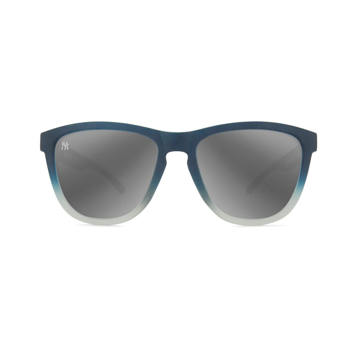 Knockaround and New York Yankees Premiums Sport, Front
