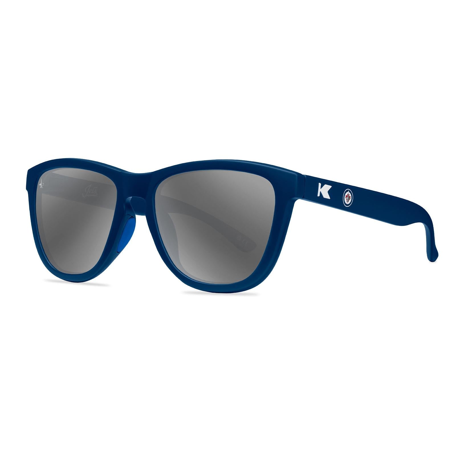 Knockaround and Winnipeg Jets Premiums Sport, Threequarter
