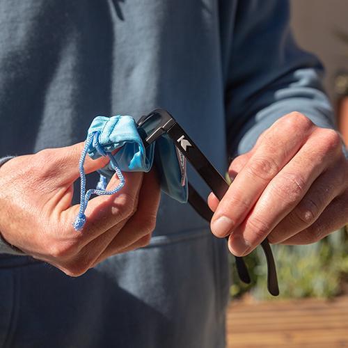 6 tips to remember while cleaning your shades - microfiber cloth