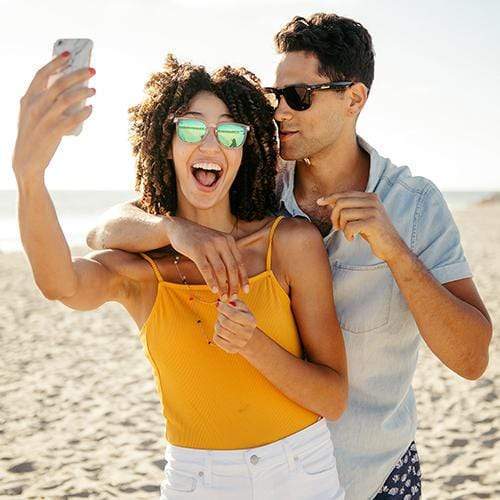 how to take sunglasses selfies