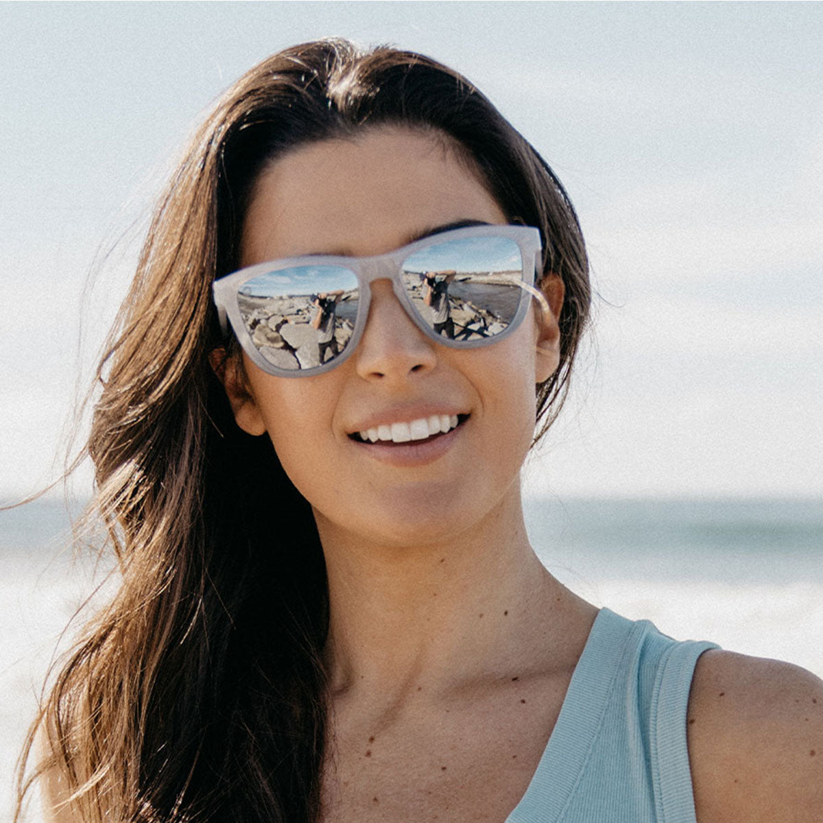 Women wearing Premiums Sunglasses