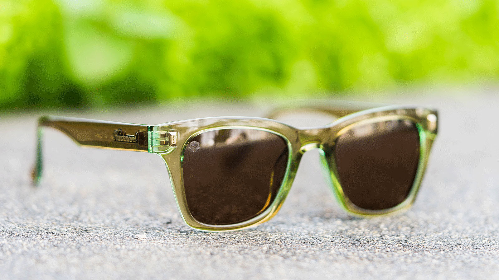 Aged Sage / Amber Seventy Nines