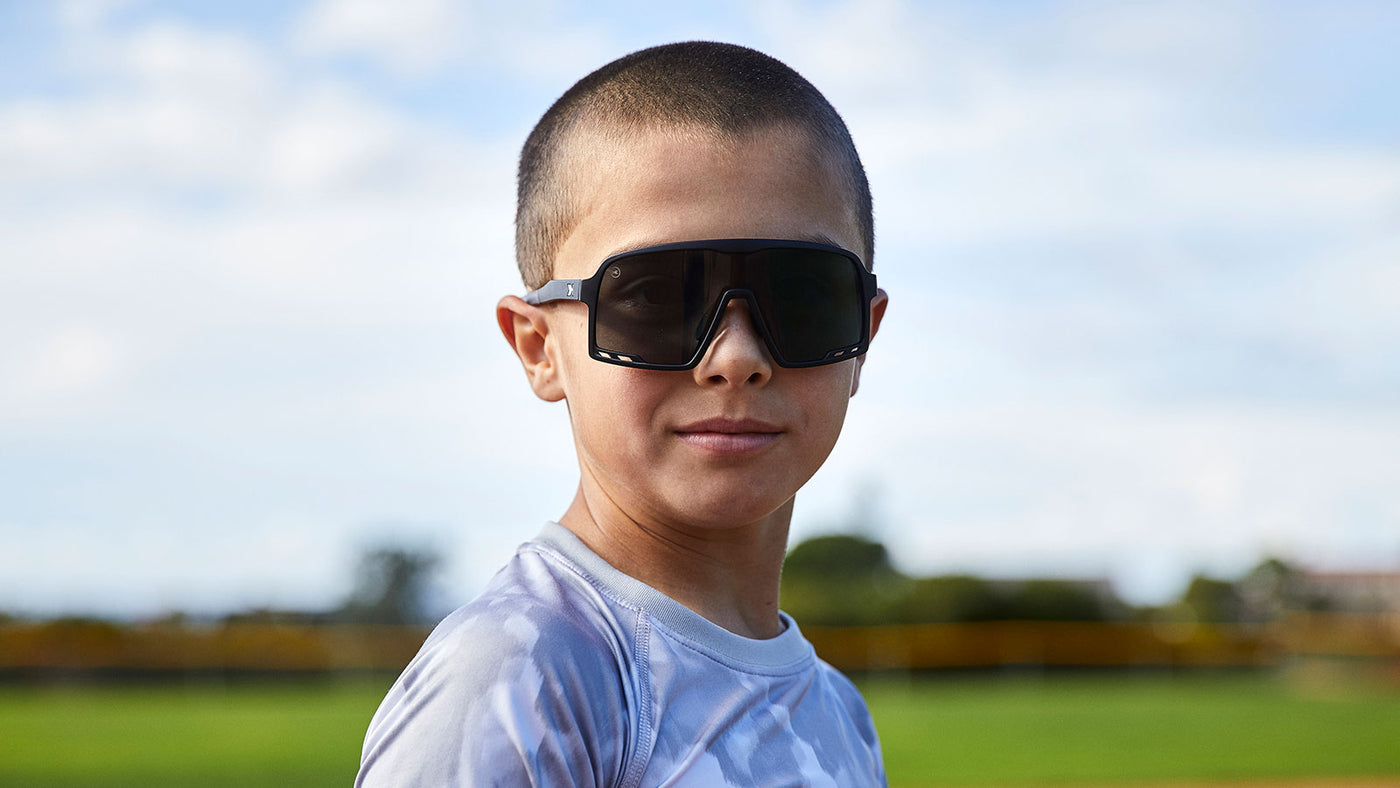 Black-On-Black-campeones-kids-sunglasses