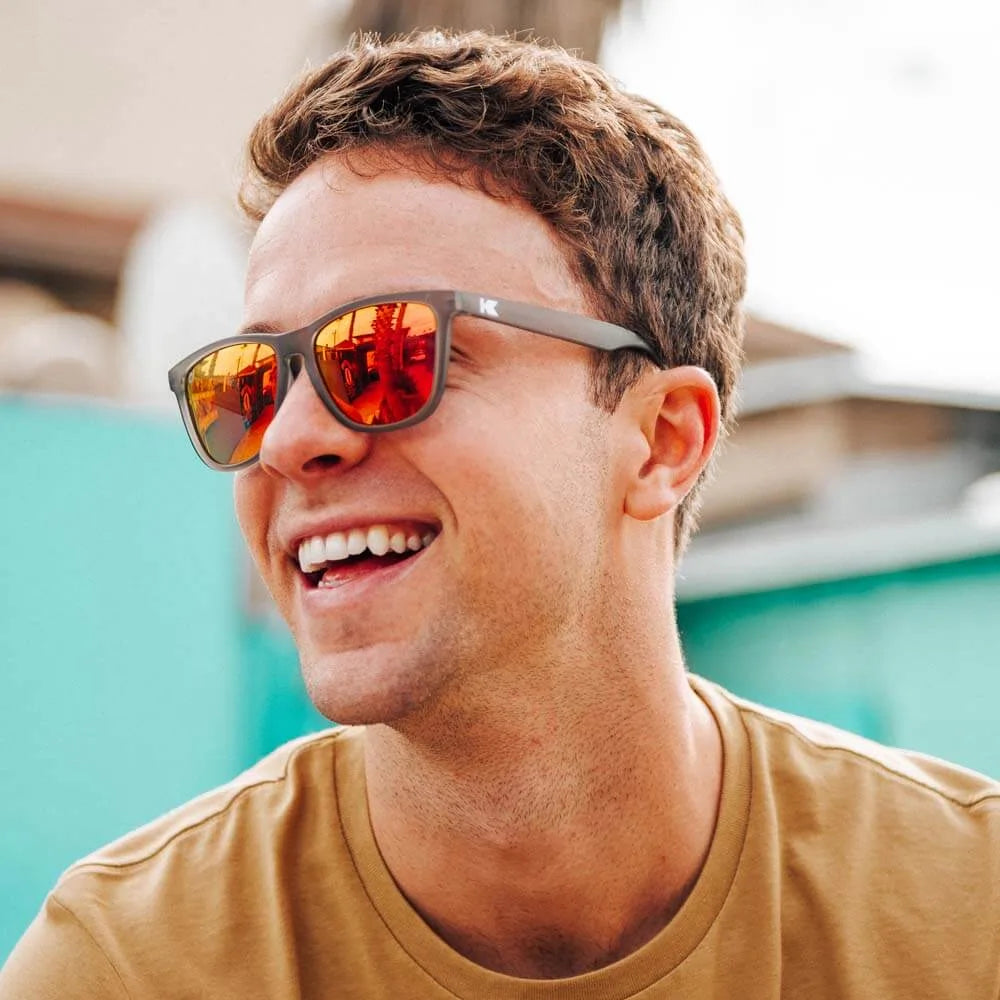 Men wearing Frosted Grey / Red Sunset Classics Sunglasses