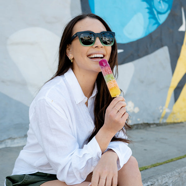 Women wearing Songbirds Sunglasses
