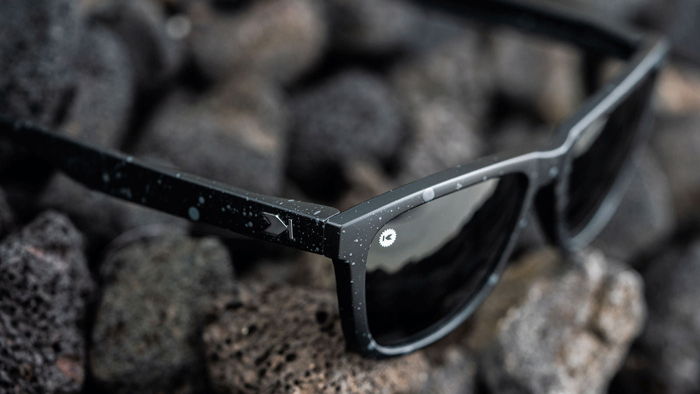 Black Polarized Sunglasses - Dark Matter Premiums