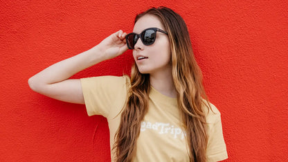 Women wearing Black on Black Deja Views Sunglasses