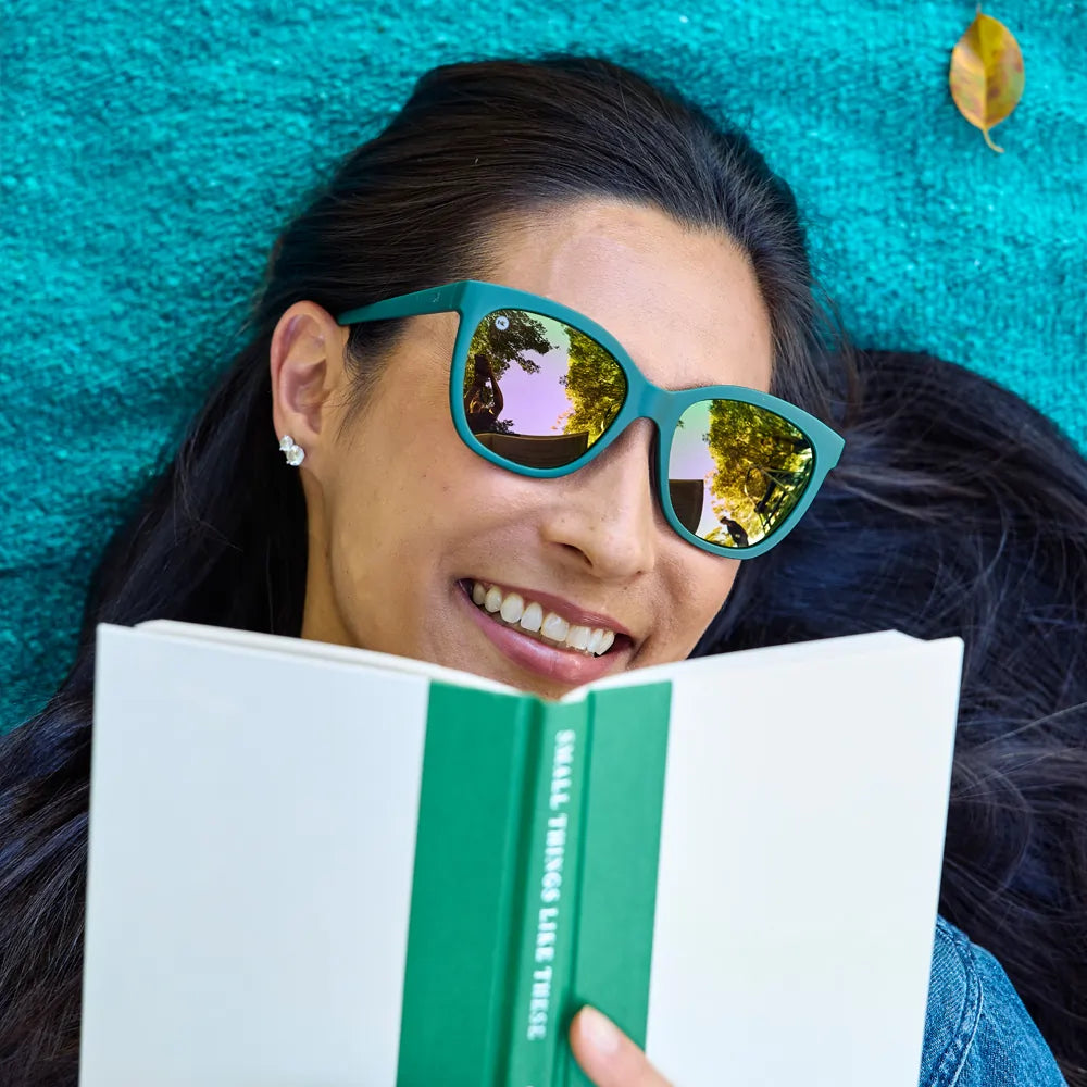 Women wearing Poison Ivy Deja Views Sunglasses