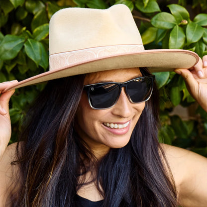 Women wearing Obsidian Fast Lanes Sunglasses
