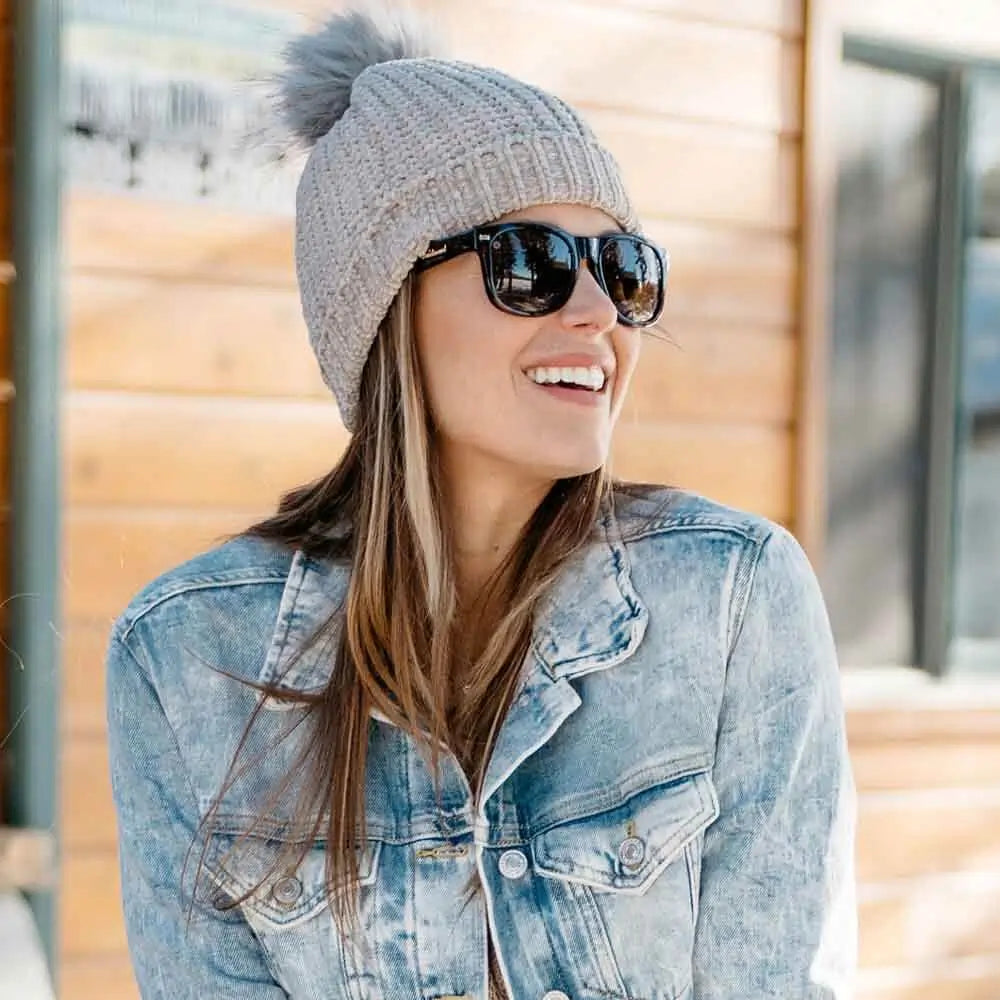 Women wearing Glossy Tortoise Shell / Amber Fort Knocks Sunglasses
