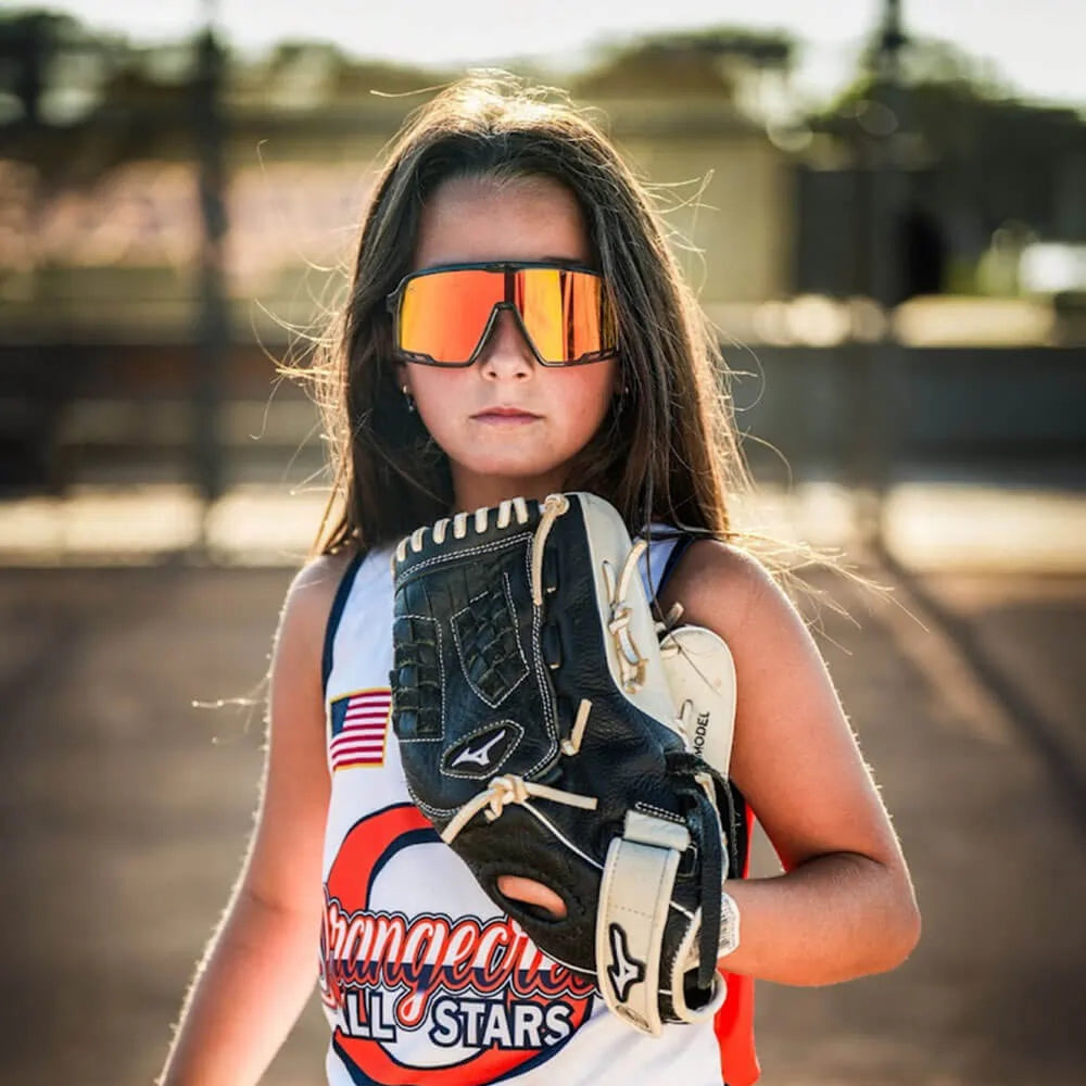 Girl wearing Magma Kids Campeones Sunglasses