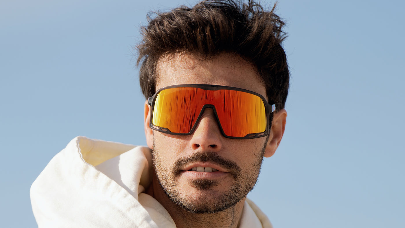 Men wearing Magma Campeones Sunglasses