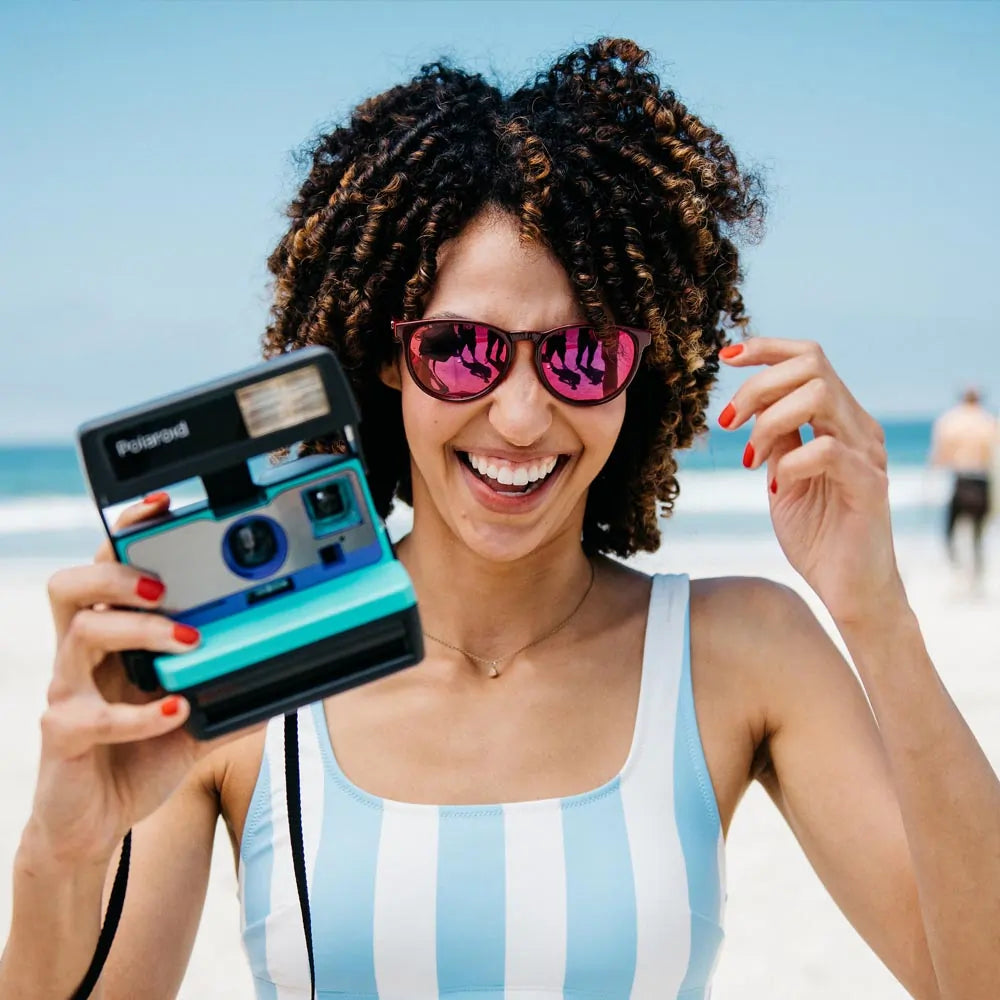 Women wearing Watermelon Geode Mai Tais Sunglasses
