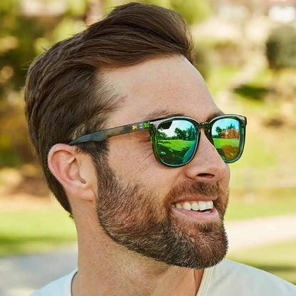 Men wearing 420 Somewhere Paso Robles Sunglasses
