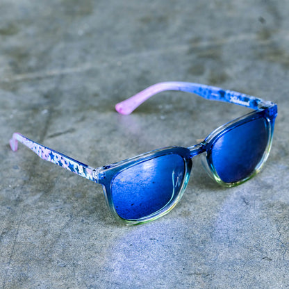 Lifestyle photo of Cosmic Cotton Paso Robles Sunglasses