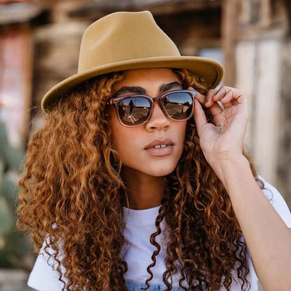 Women wearing My Oh My Paso Robles Sunglasses
