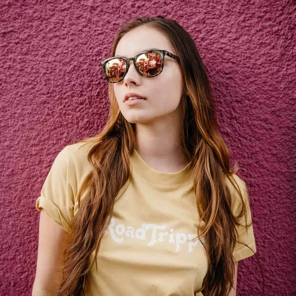 Women wearing Slate Tortoise Shell / Rose Gold Paso Robles Sunglasses
