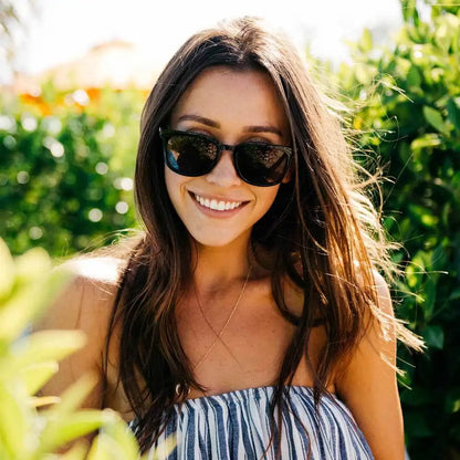 Women wearing West End Paso Robles Sunglasses
