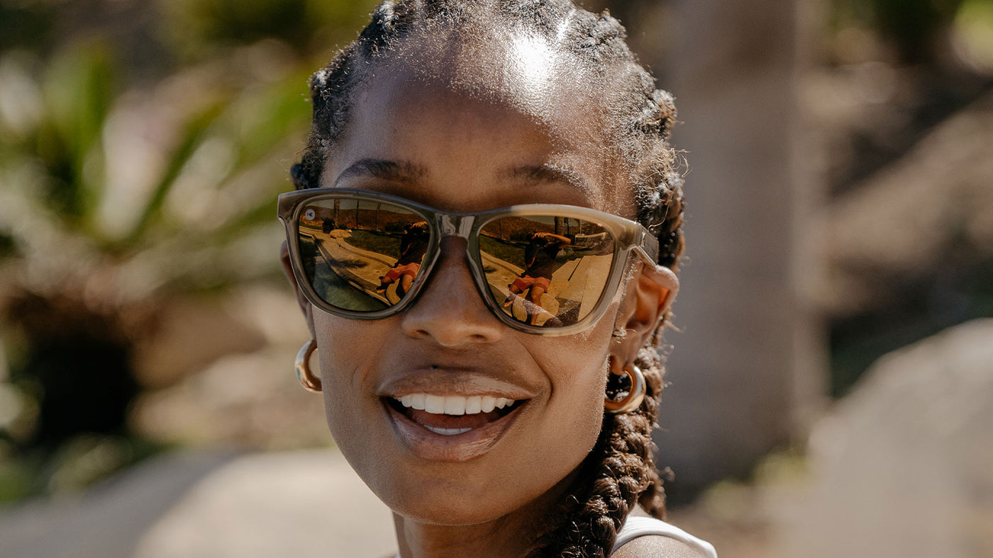 Sunglasses with Glossy Brown Frames and Polarized Gold Lenses, Model