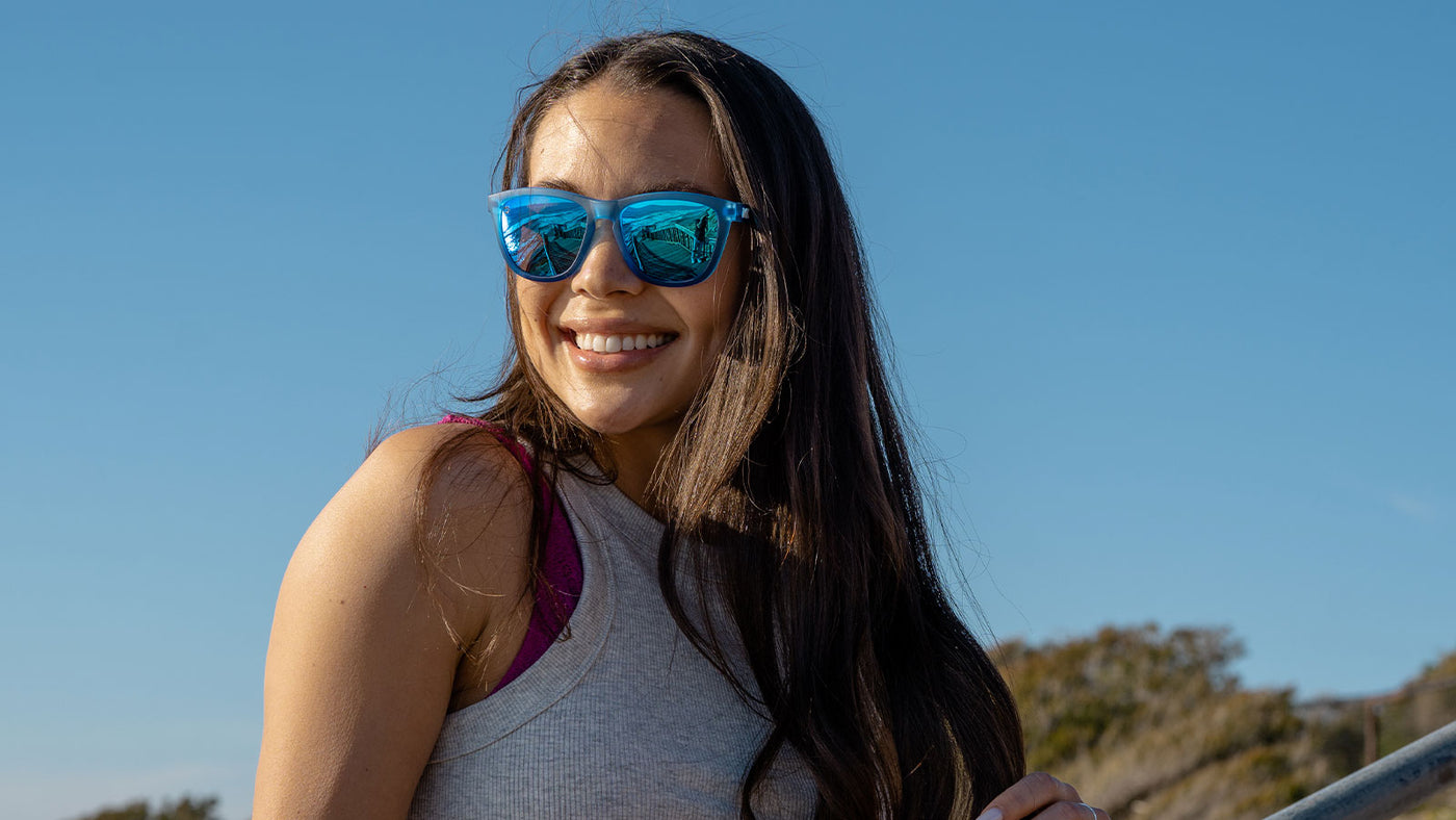 Woman wearing  rocket pop premiums sunglasses