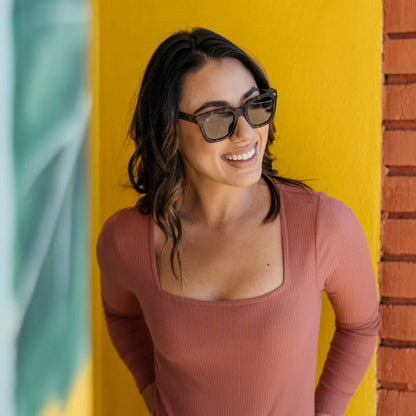 Woman wearing Sonoma Dawn Songbirds sunglasses