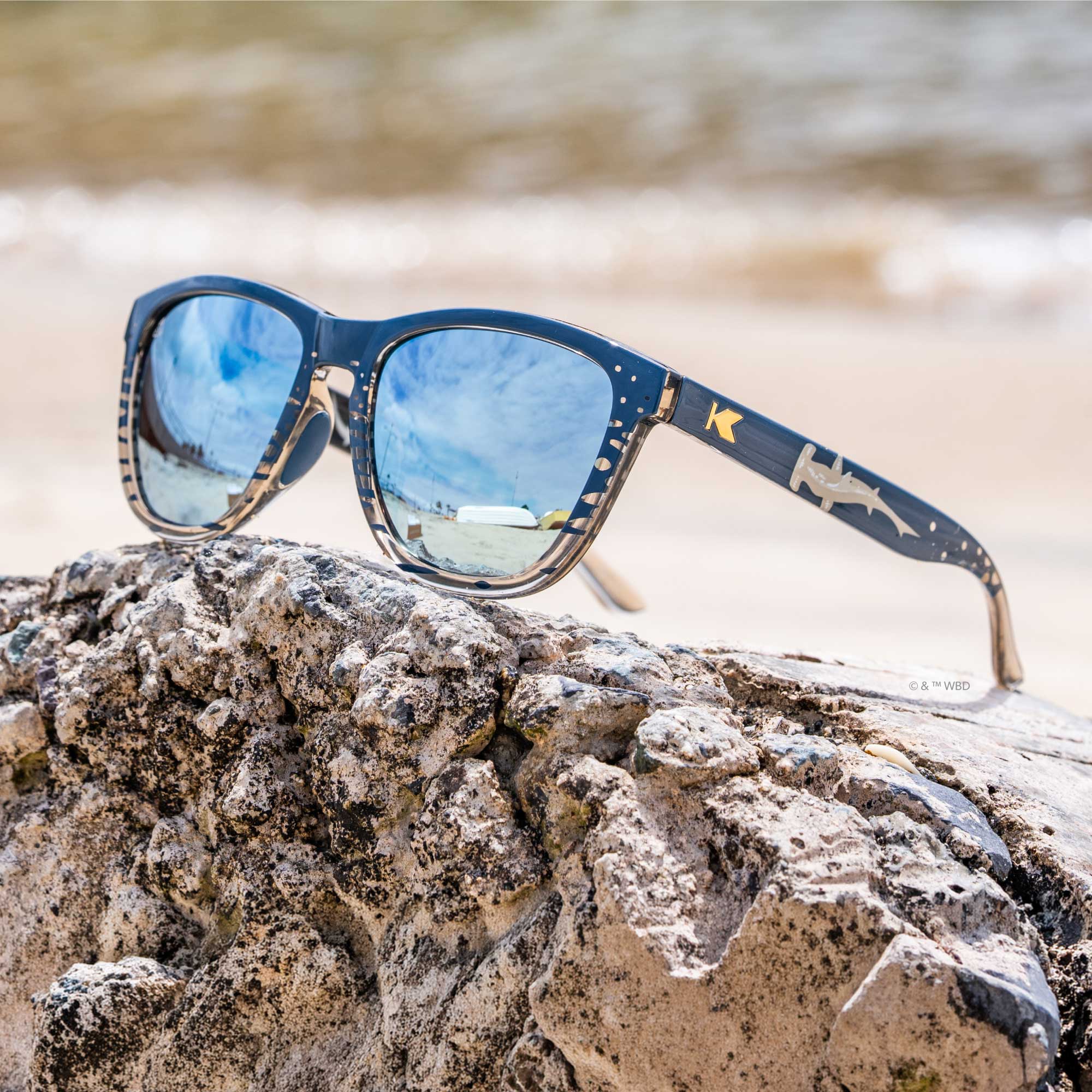 Discovery Shark Week 2026 Square Polarized Sunglasses for Medium Heads