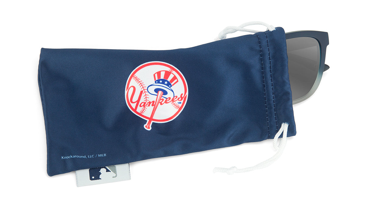 Knockaround and New York Yankees Premiums Sport, Pouch