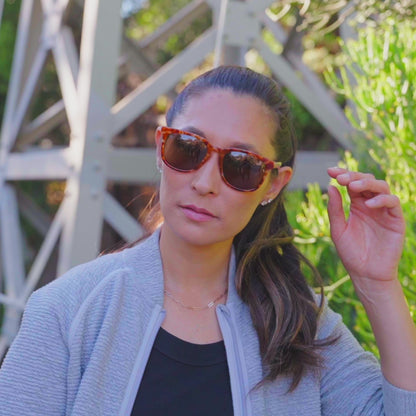 Women wearing Glossy Blonde Tortoise Shell / Amber Paso Robles Sunglasses