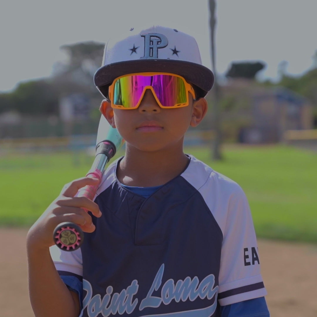 Model Video of Hot Streak Kids Campeones Sunglasses