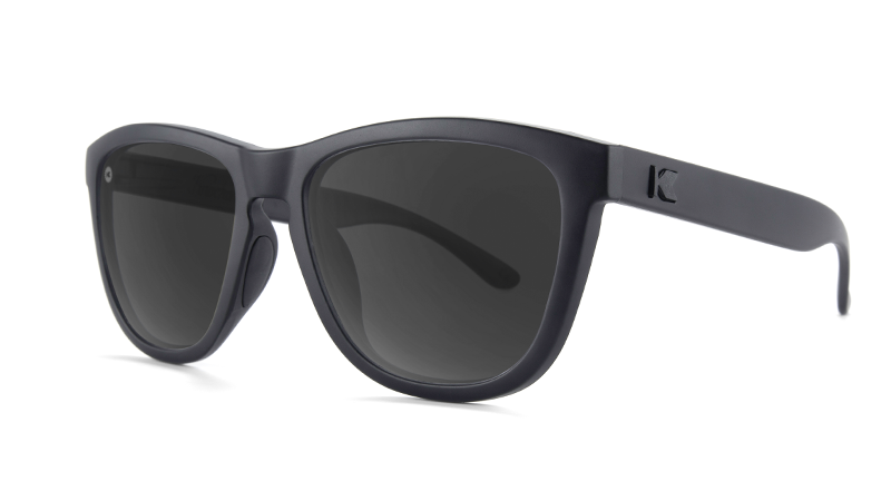 Sunglasses with Matte Black Frame and Black Smoke Lenses, Threequarter