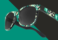 Sunglasses with Neo Geo Frames and Polarized Smoke Lenses, Float